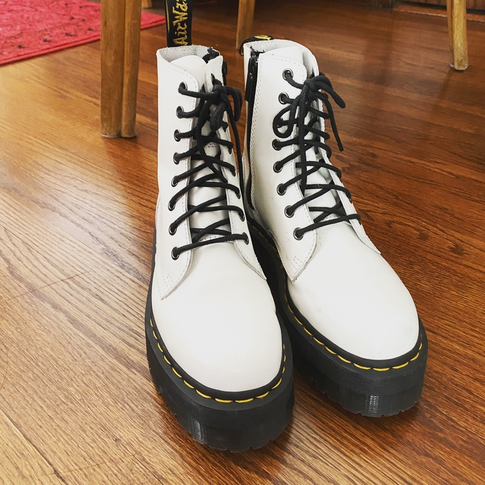 Jadon Doc Martens